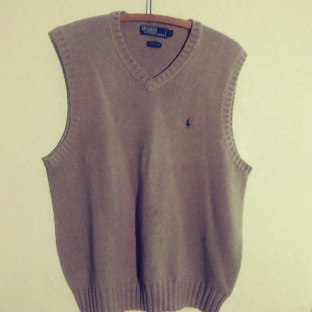 Sweater vest